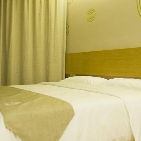 Greentree Inn Nantong Qidong Lvsi Harbour Express Hotel Zewnętrze zdjęcie
