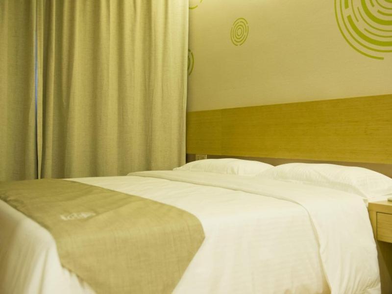 Greentree Inn Nantong Qidong Lvsi Harbour Express Hotel Zewnętrze zdjęcie